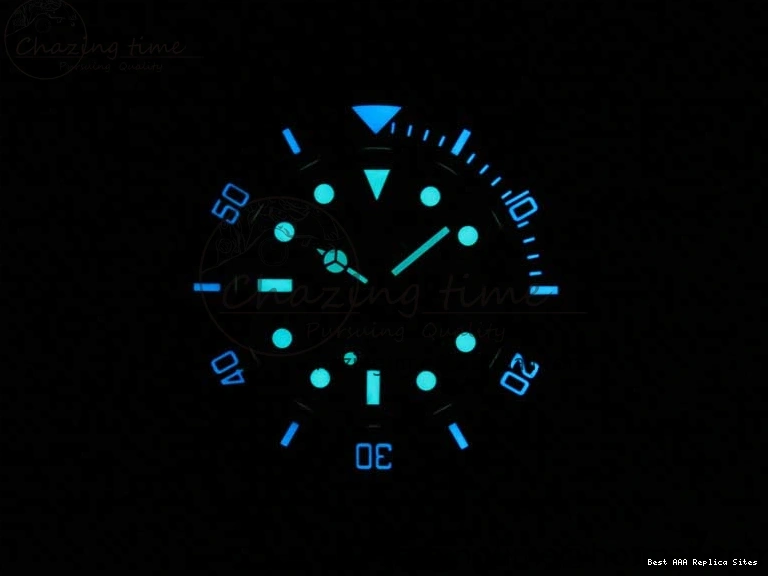 Best AAA Replica Sites Dial SA Strap Edition 2470 Cream Black 40mm 5GF Neat Rubber on Submariner Black Best Ceramic 1221